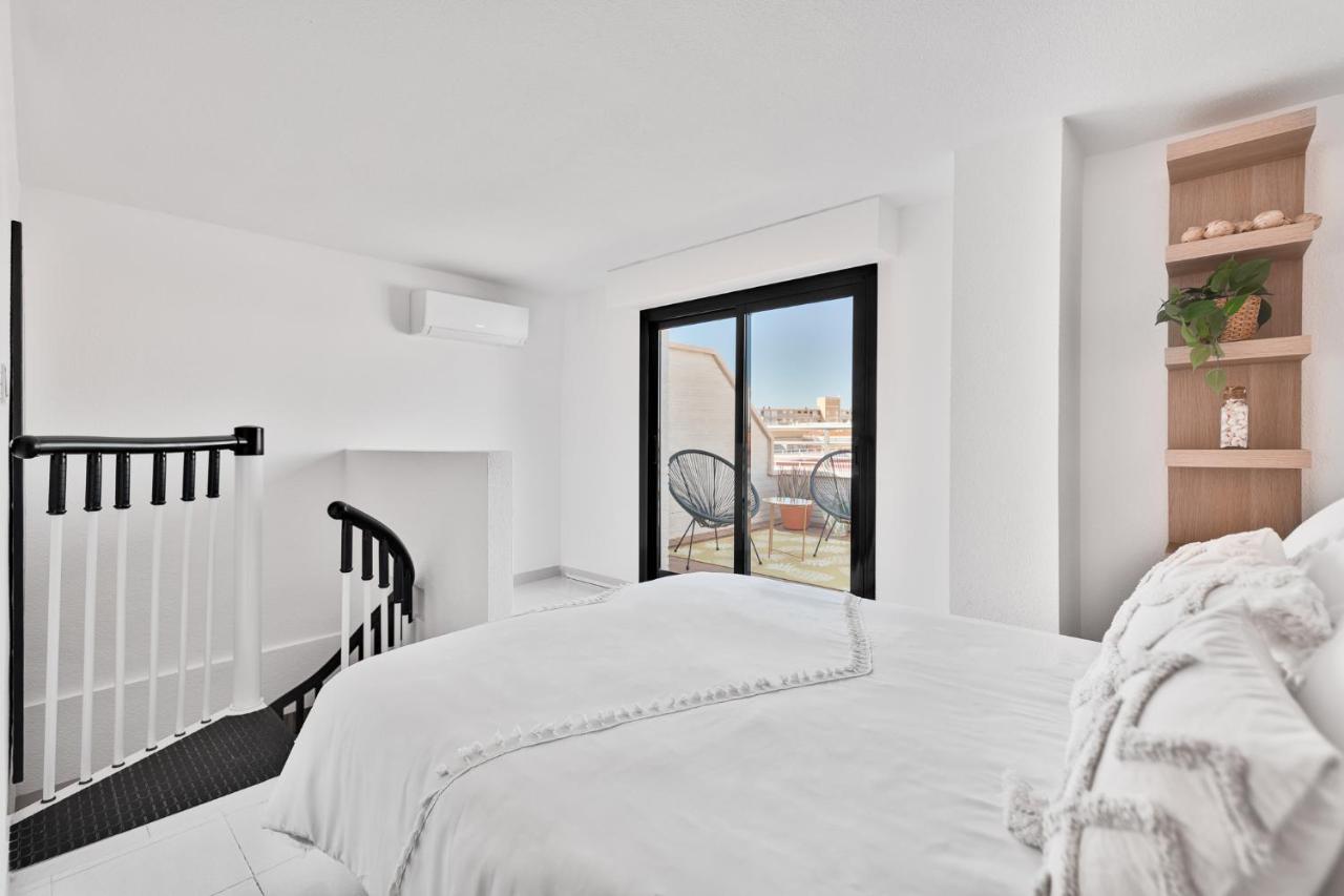 Apartamento La Fiesta, 250 M To The Sea Plus Swimming Pool Torrevieja Ngoại thất bức ảnh