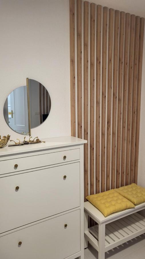 Apartamento La Fiesta, 250 M To The Sea Plus Swimming Pool Torrevieja Ngoại thất bức ảnh